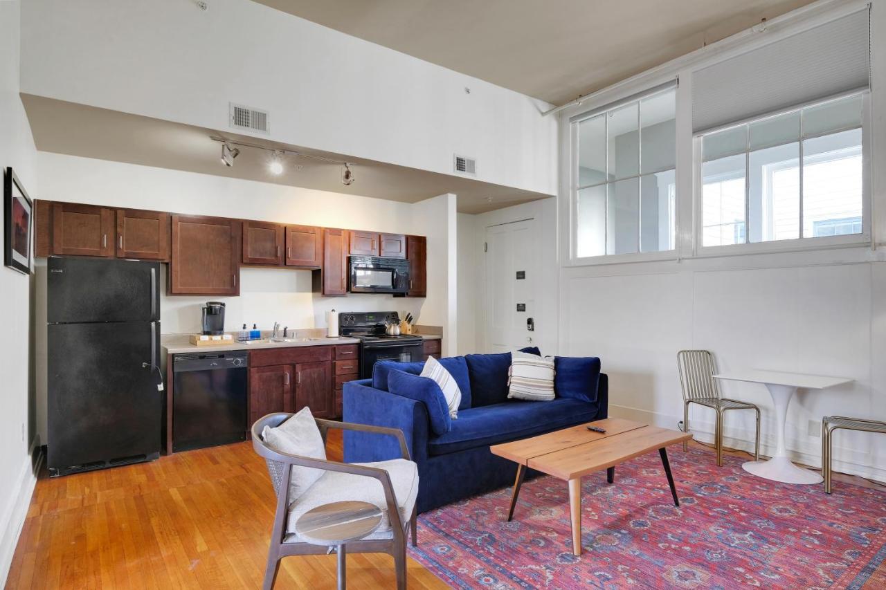Apartment With King Bed In Downtown Louisville Eksteriør billede